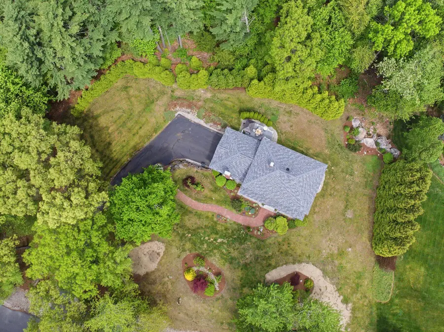 4 Hunters Road, Bedford, NH 03110 - #2