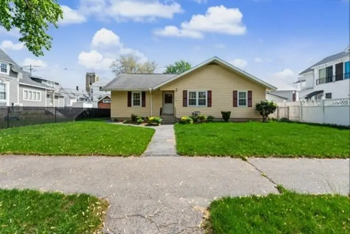 99 Myrtle Street, Manchester, NH 03104 - #1