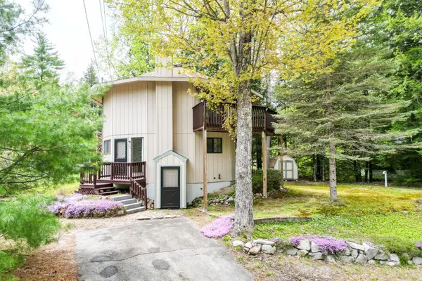 51 Pequawket Drive, Conway, NH 03818