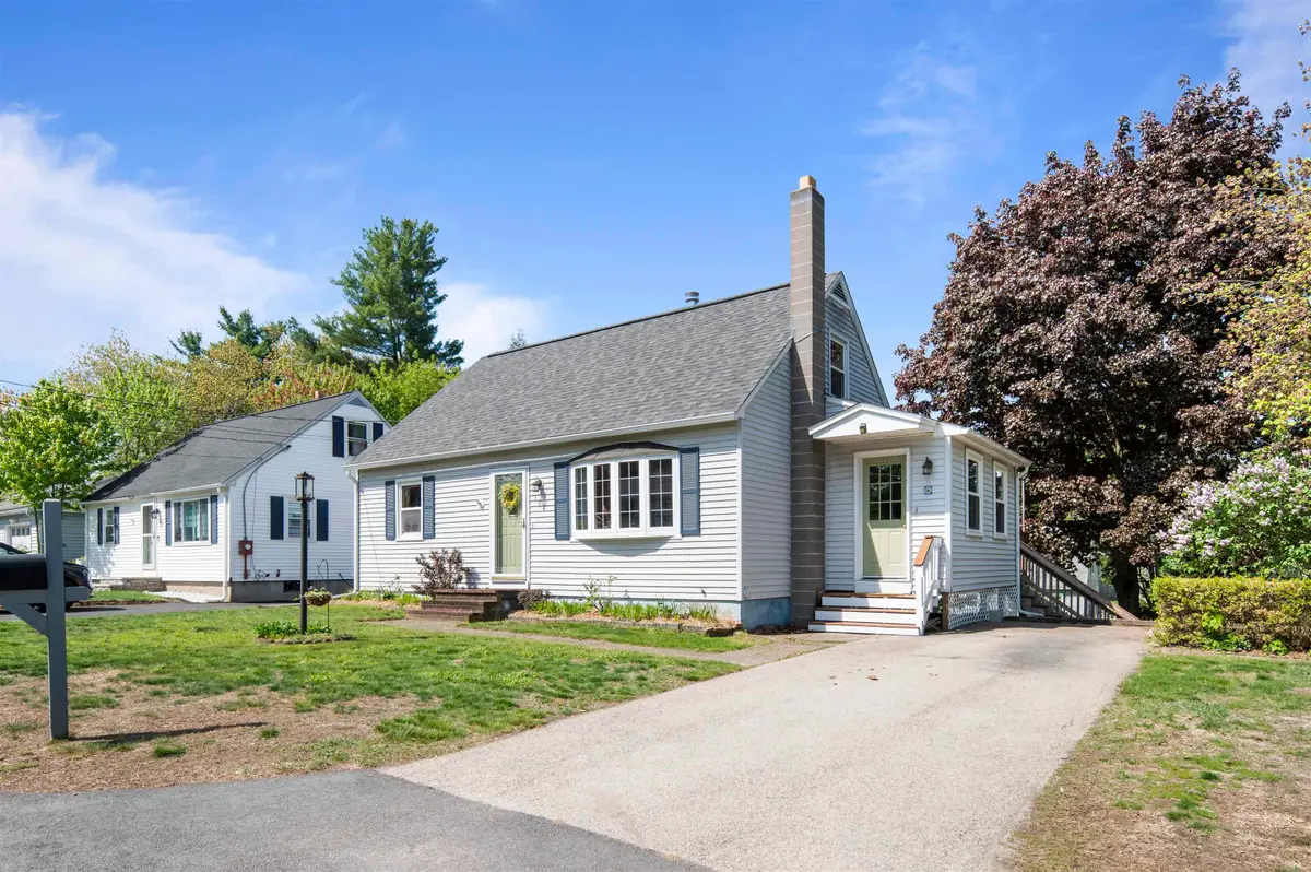 154 Woodbine Avenue, Manchester, NH 03109 - #1