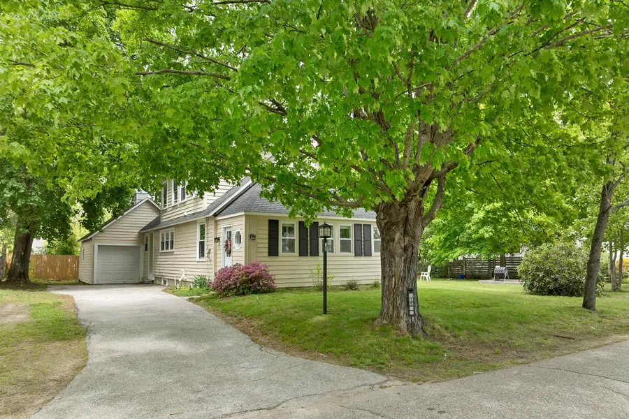 15 Snow Street, Concord, NH 03303 - #3