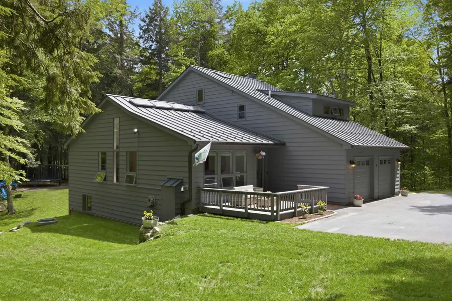19 Hummingbird Hill, Grantham, NH 03753 - #3