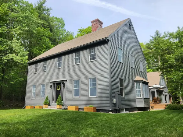 301 Galloping Hill Road, Hopkinton, NH 03229