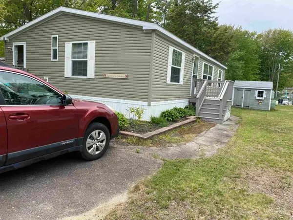 20 Spruce Court, Seabrook, NH 03874