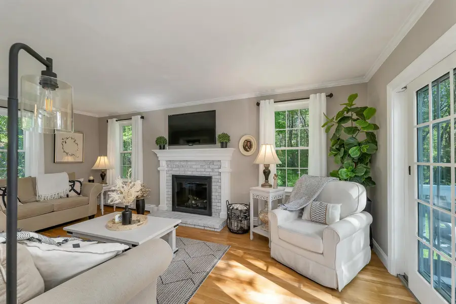 71 Wentworth Drive, Bedford, NH 03110 - #3