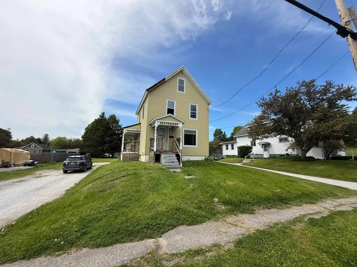 203 Lincoln Avenue, Rutland, VT 05701 - #1