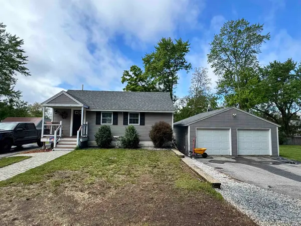 29 Lee Avenue, Manchester, NH 03109