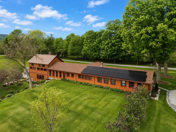 84 River Road, Orford, NH 03777
