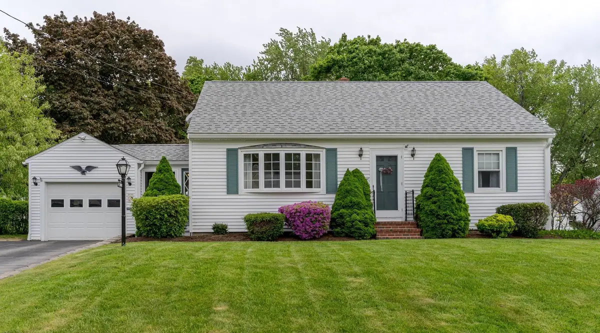 8 Lowell Avenue, Dover, NH 03820 - #1