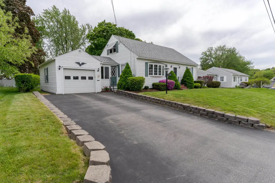 8 Lowell Avenue, Dover, NH 03820 - #2