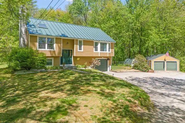 1848 Hooksett Road, Hooksett, NH 03106