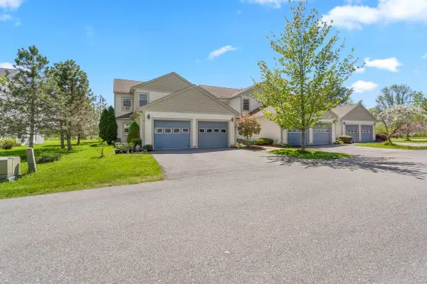 91 Saybrook Road, Essex Junction, VT 05452