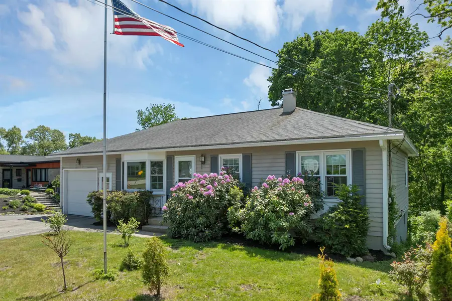 625 Coolidge Avenue, Manchester, NH 03102 - #2