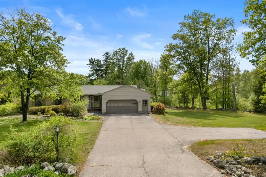 757 Hooksett Road, Auburn, NH 03032 - #3