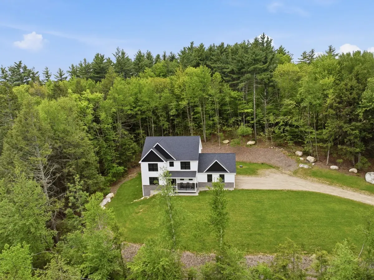 8 Arrowwood Road, New Boston, NH 03070 - #1