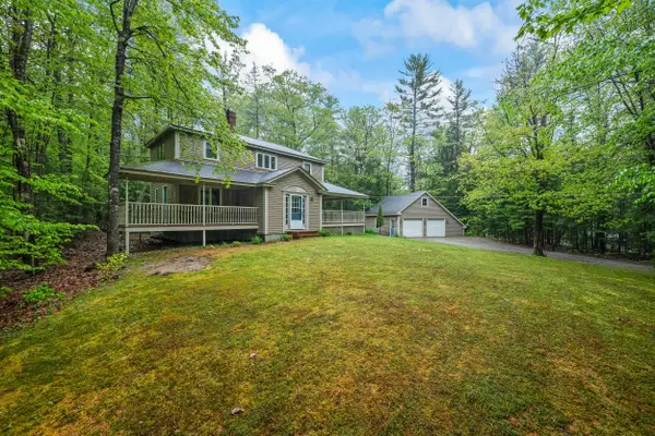 100 Colonial Circle, Harrison, ME 04040
