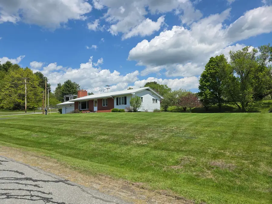 19 Smith's Road, Lyndonville, VT 05851 - #2