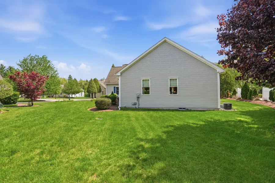 6 Appleton Way #3, Amherst, NH 03031 - #3