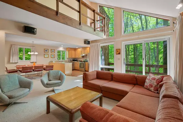 64 East Lane, Killington, VT 05751