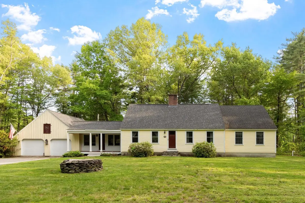 276 South Road, Brentwood, NH 03833 - #1
