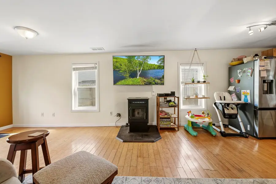 10 River Street, Gorham, NH 03581 - #3