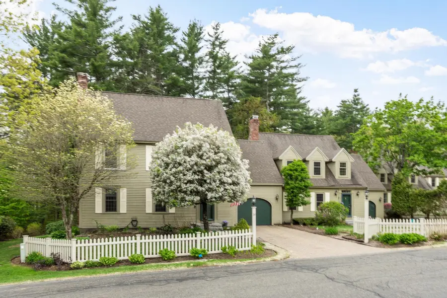 20 Lamplight Drive #29, Atkinson, NH 03811 - #3