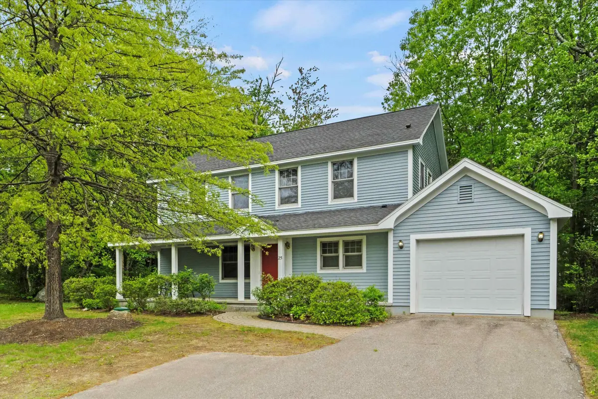25  Sweetbrier Way, Laconia, NH 03246 - #1