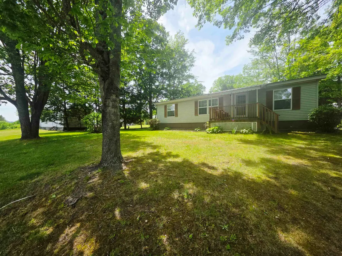 4 Megan Place, Claremont, NH 03743 - #1