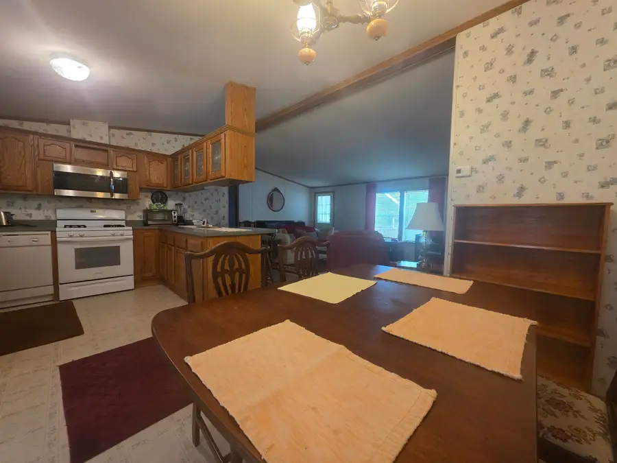 4 Megan Place, Claremont, NH 03743 - #2