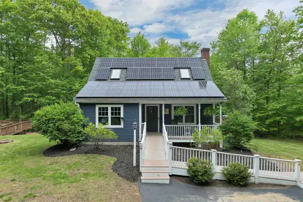 3 Pendergast Road, Newmarket, NH 03857