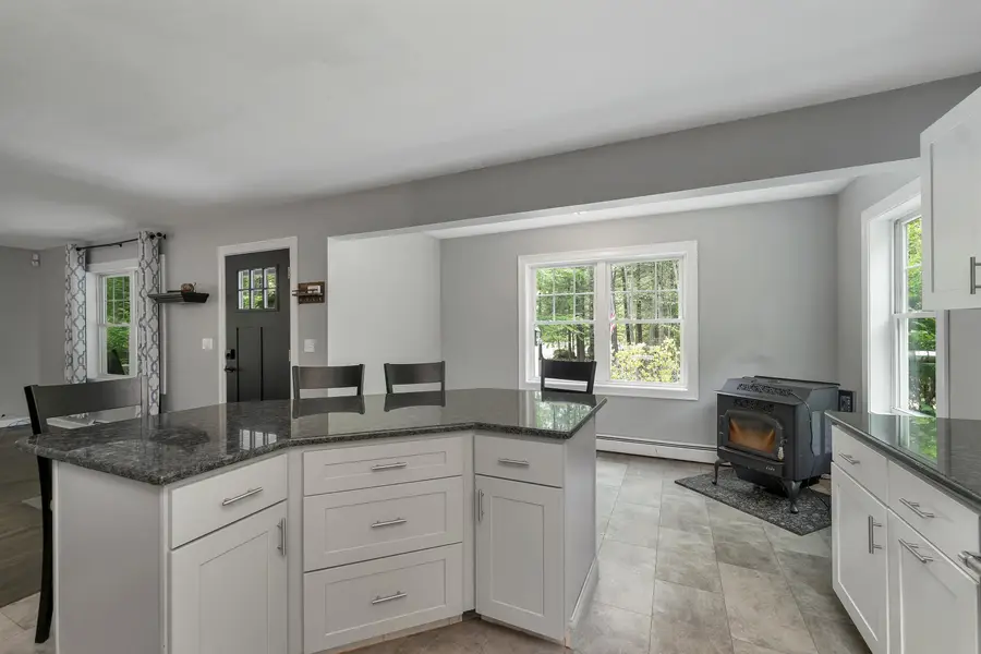 3 Pendergast Road, Newmarket, NH 03857 - #3