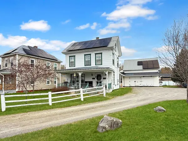 17 Merrill Street, Colebrook, NH 03576