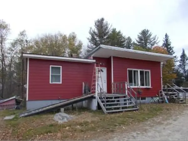16 Thompson Road, Northumberland, NH 03582
