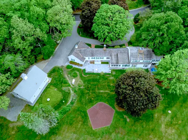 16 Storybrook Lane, Amherst, NH 03031