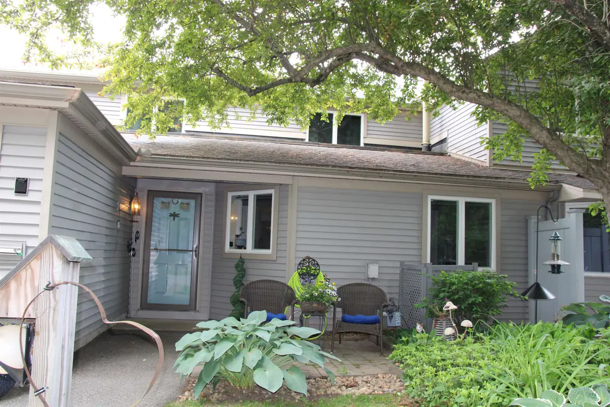 70 Walden Pond Drive, Nashua, NH 03064 - #1