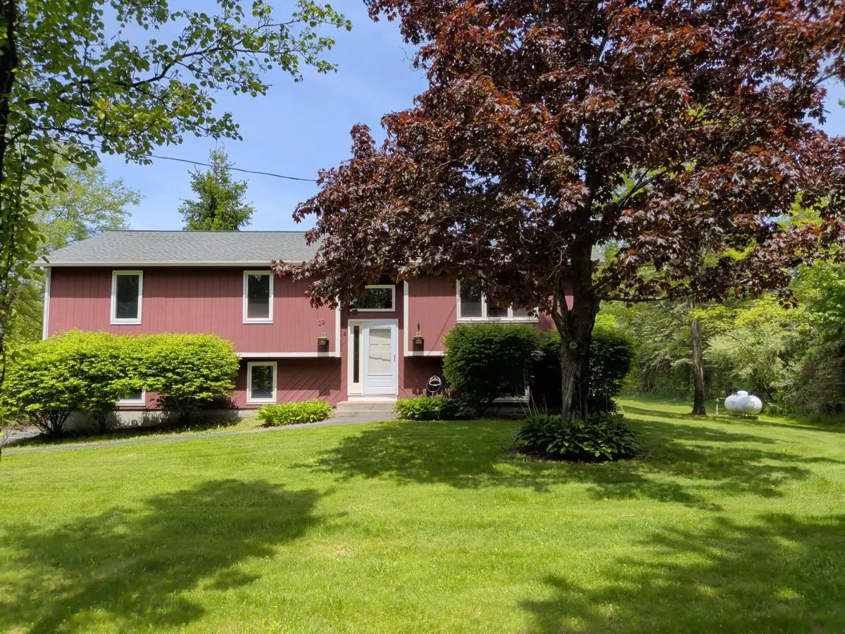 39 Old Auburn Road, Derry, NH 03038 - #1