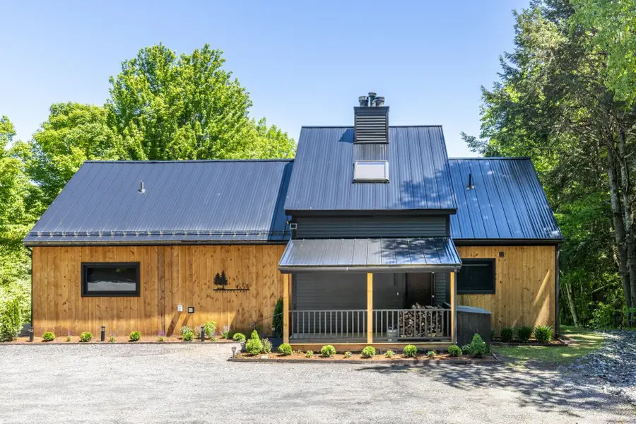 654 Moulton Lane, Stowe, VT 05672 - #3