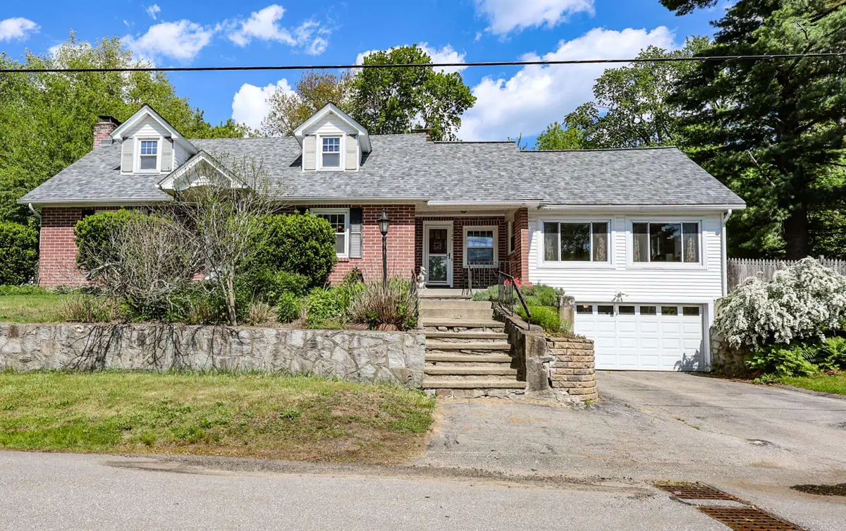 137 Grand Avenue, Manchester, NH 03109 - #1