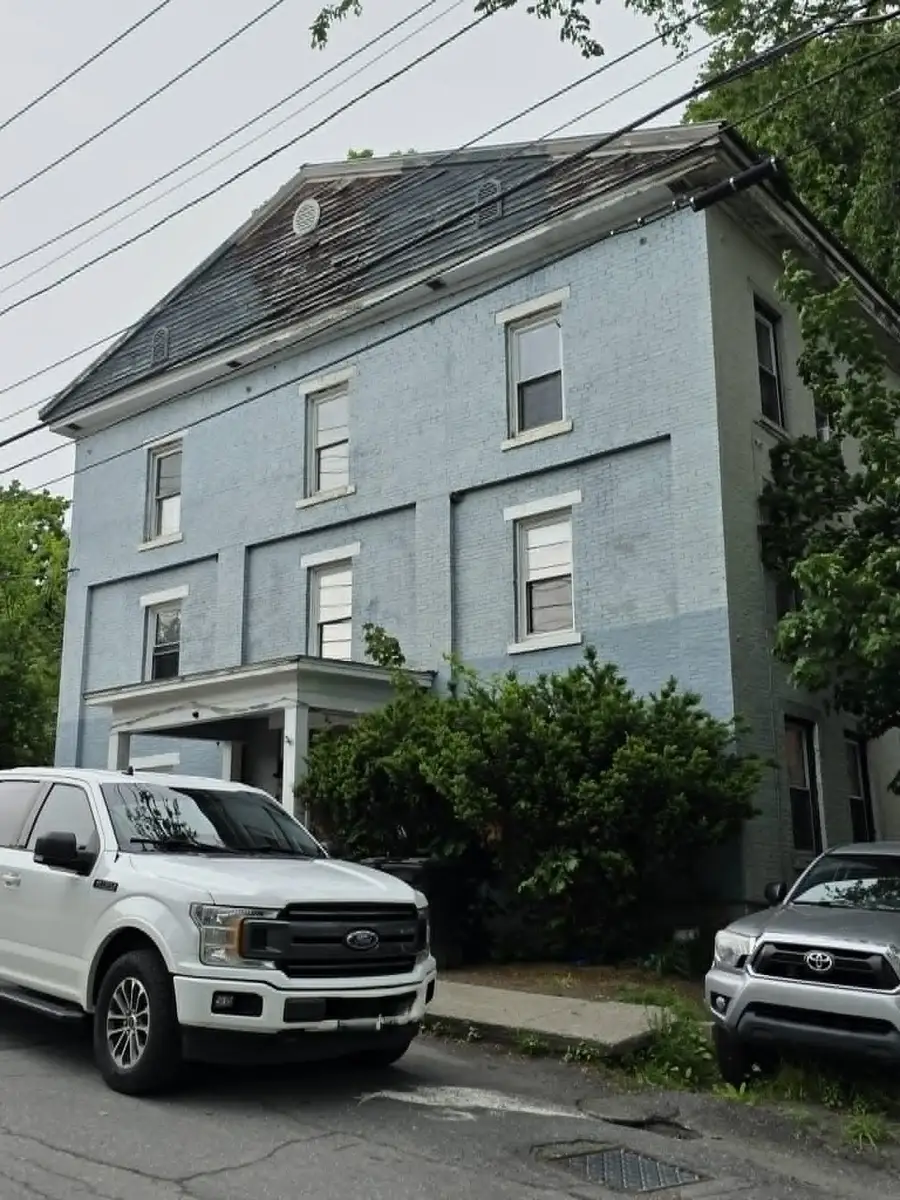 16 School Street, Brattleboro, VT 05301 - #3