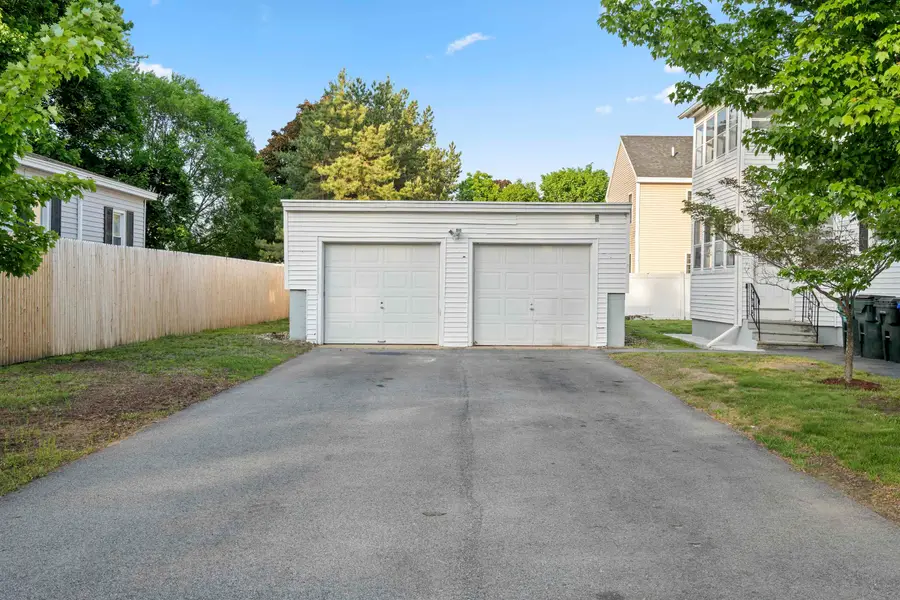 15 Leighton Street, Manchester, NH 03102 - #2