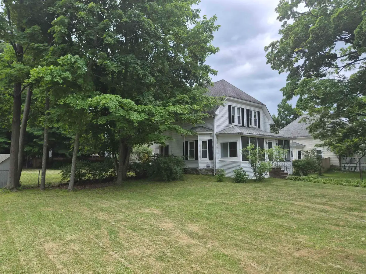 22 Fairview Avenue, Derry, NH 03038 - #1
