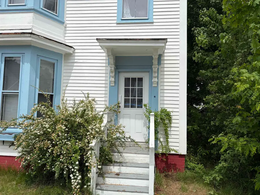 8 Court Street, Rochester, NH 03867 - #2