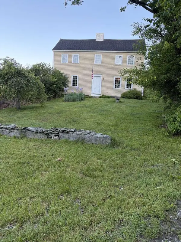 114 Dearborn Road, Epping, NH 03042