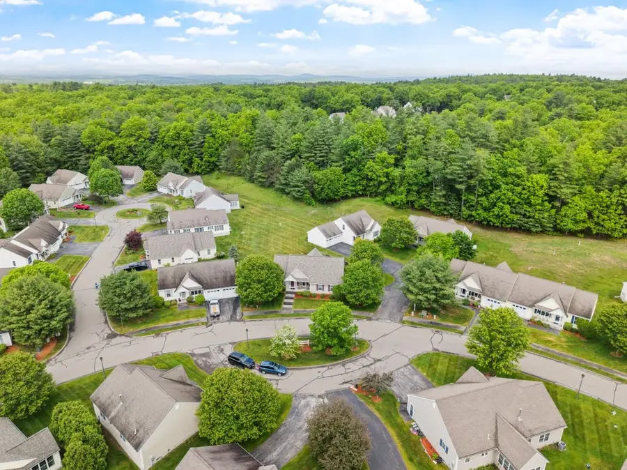 22 Dixon Drive, Litchfield, NH 03052 - #3