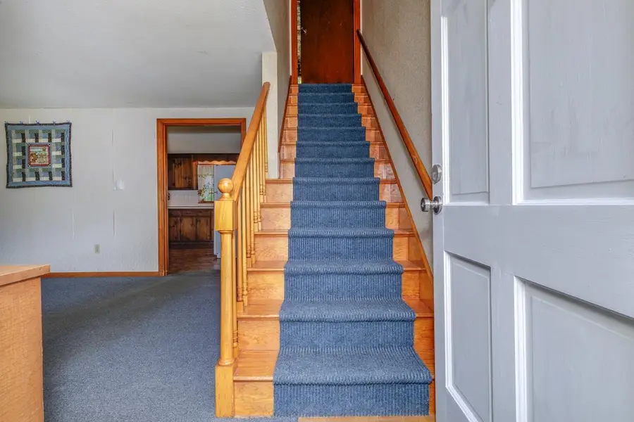 3 Madison Avenue, Pelham, NH 03076 - #2