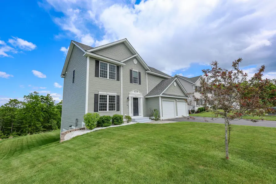142 Brookview Drive, Hooksett, NH 03106 - #2