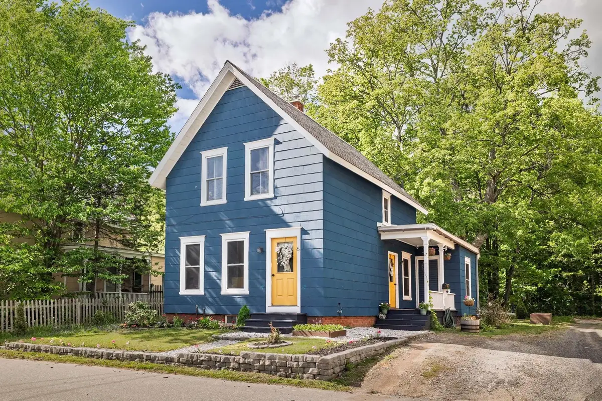6 Weston Street, Randolph, VT 05060 - #1