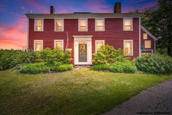 11 Stark N Highway, Dunbarton, NH 03046