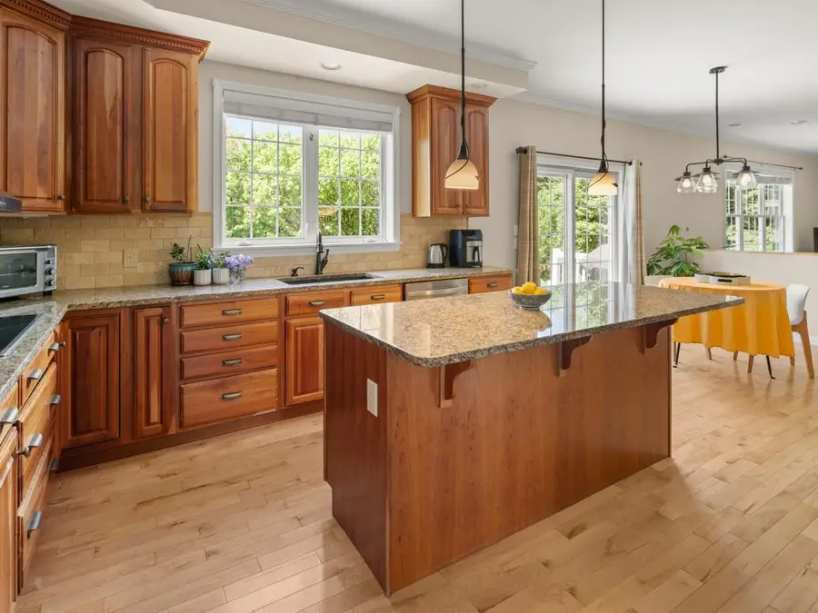 187 Four Sisters Road, South Burlington, VT 05403 - #2