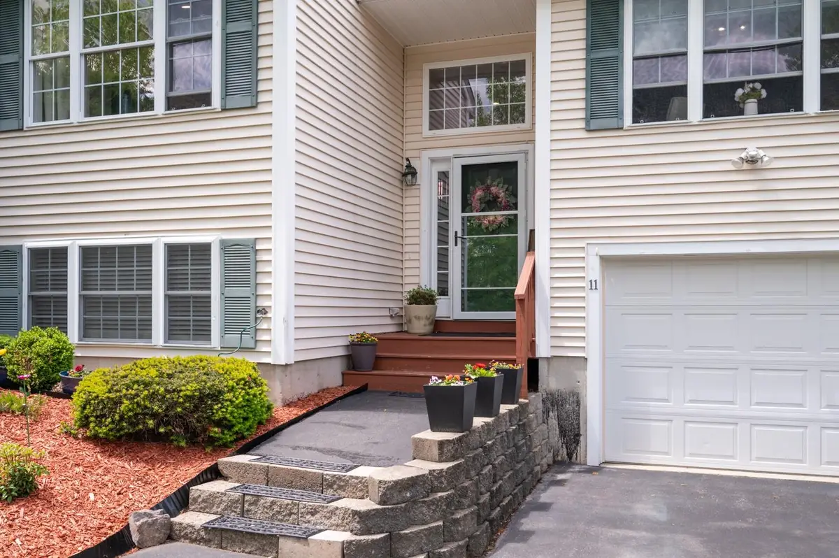11 Nathaniel Drive, Raymond, NH 03077 - #1